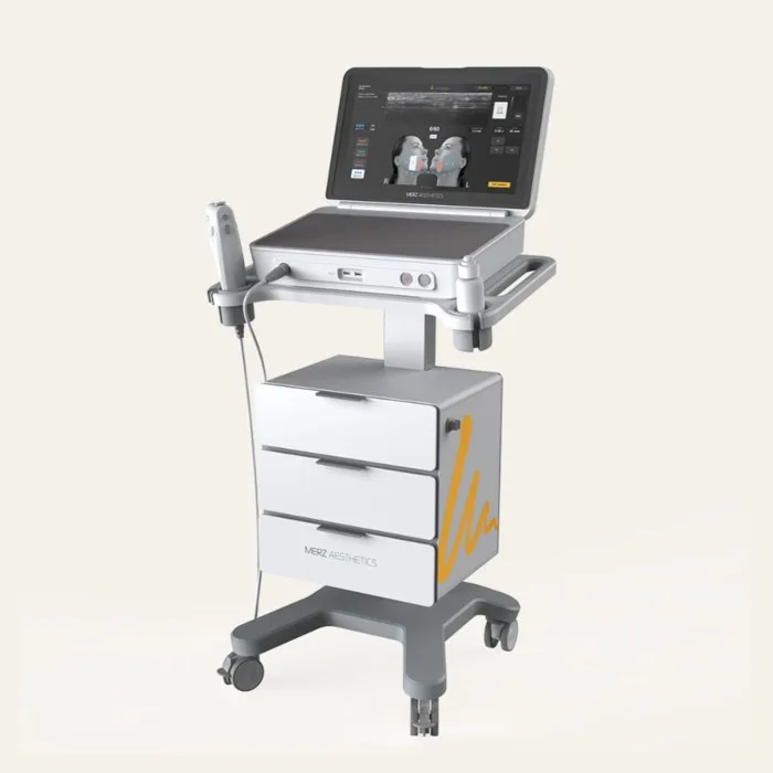 Equipo Ultherapy Prime en Rewind Plastic Surgery, Apgujeong