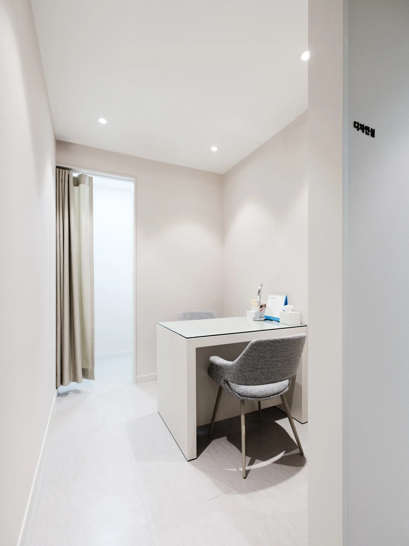 Phòng điều trị tại Rewind Plastic Surgery, Apgujeong